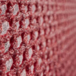 Relief za odstranjevanje prahu